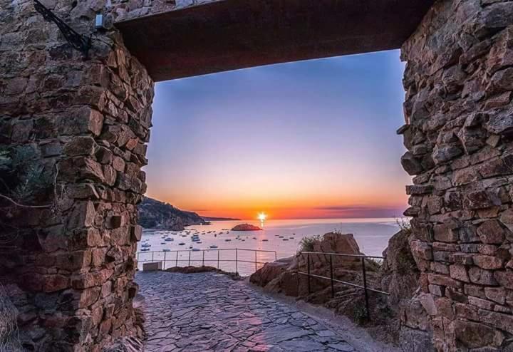 Portal 17 Can Tort Tossa de Mar Exterior foto